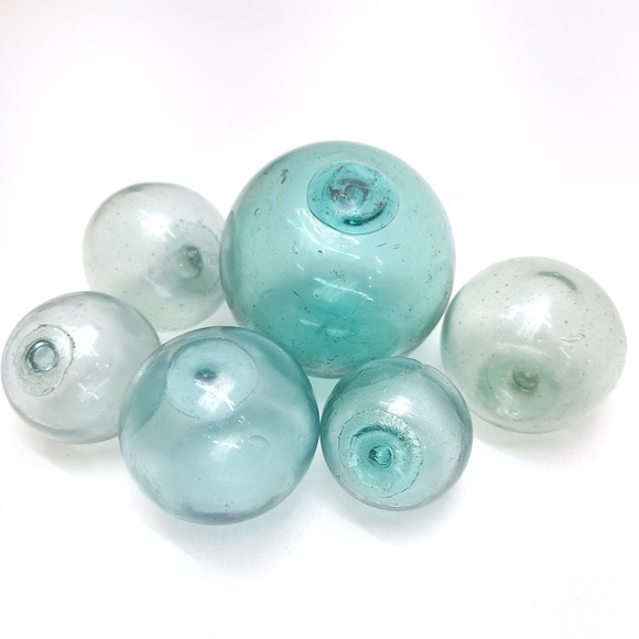 Japanese Blown Glass Floats LOT of 6 Mixed Size 2-4 in. Round - Picture 4 of 4